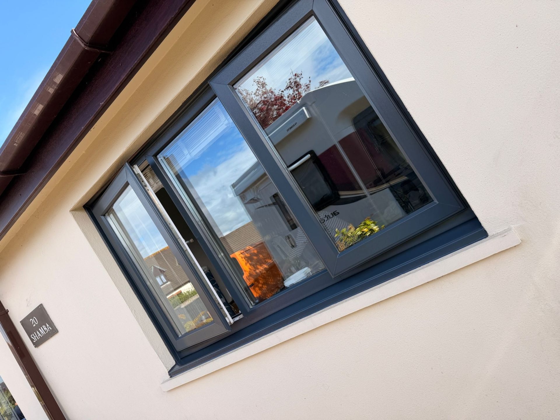 Anthracite UPVC window after professional respray